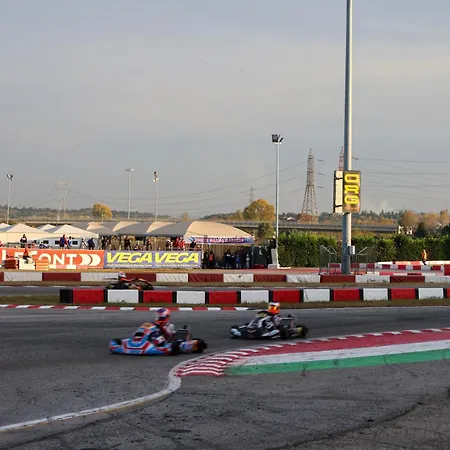Апартаменты Casa Monia By Al Лонато